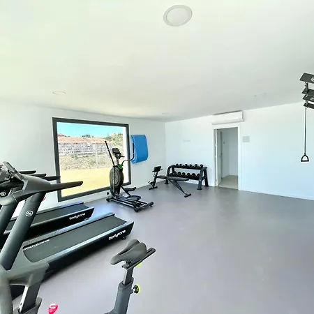 Majestic By The Beach, * Fuengirola